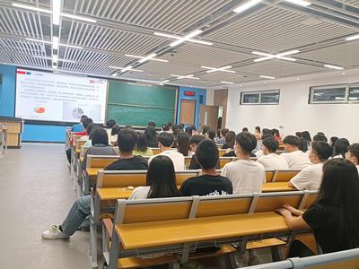 全員聚力 筑夢遠(yuǎn)航——大學(xué)生就業(yè)政策宣傳暨就業(yè)促進(jìn)月活動(dòng)